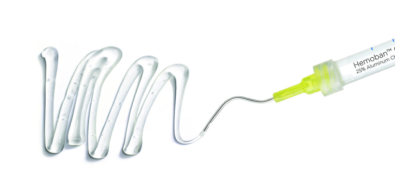 Hemoban Gel Syringe in action